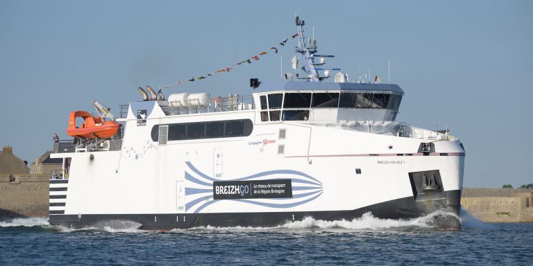 Bateau assurant la ligne régulière entre Lorient Groix (Morbihan)