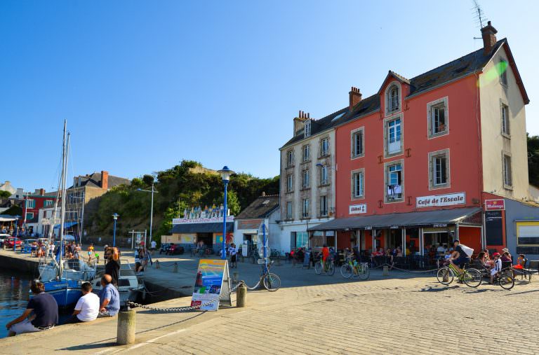 Location de vélo à Port-Tudy sur l'île de Groix (Morbihan)