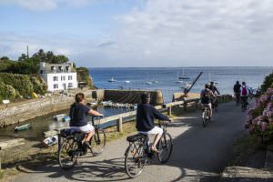 Balade à vélo à Port-Lay, île de Groix (Morbihan)