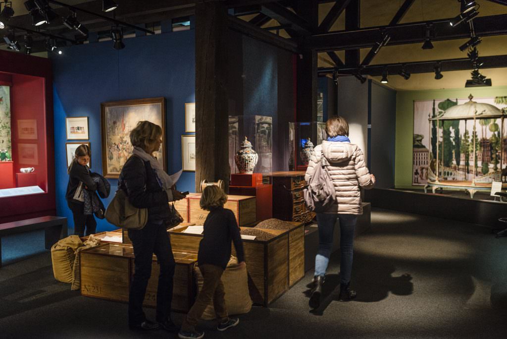 Intérieur du Musée de la Compagnie des Indes à Port-Louis (Morbihan)