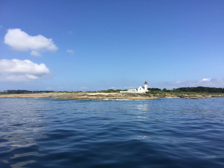 Pointe et phare des Chats sur l'île de Groix