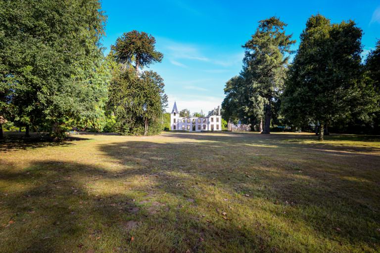 Gestel, entrée du Domaine du Lain