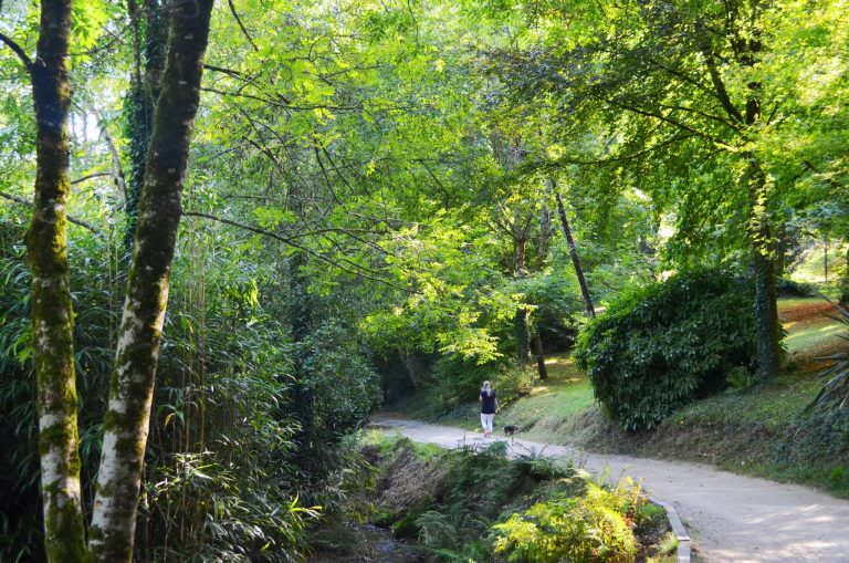 Hennebont, promenade au Parc de Kerbihan