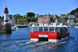 Ile de Groix, bateau passager entrant à Port-Tudy