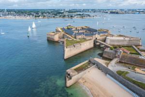 Vue aérienne de la citadelle de Port-Louis