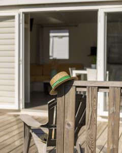 Terrasse de mobil-home au camping La Plage*** à Guidel-Plages (Morbihan)