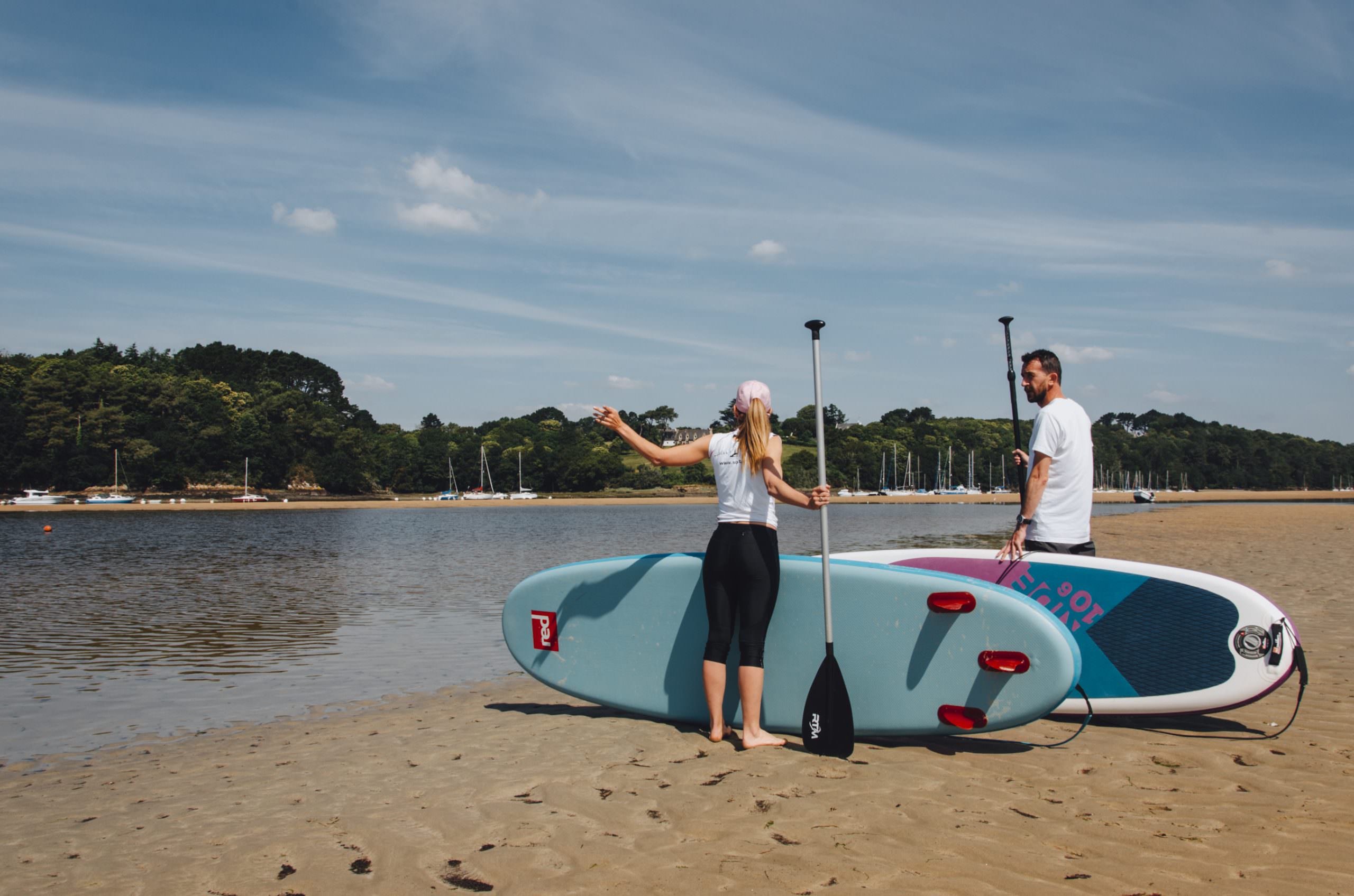 Stand-up paddle sur le bord de la Laïta - ©Le Ciré Jaune - LBST