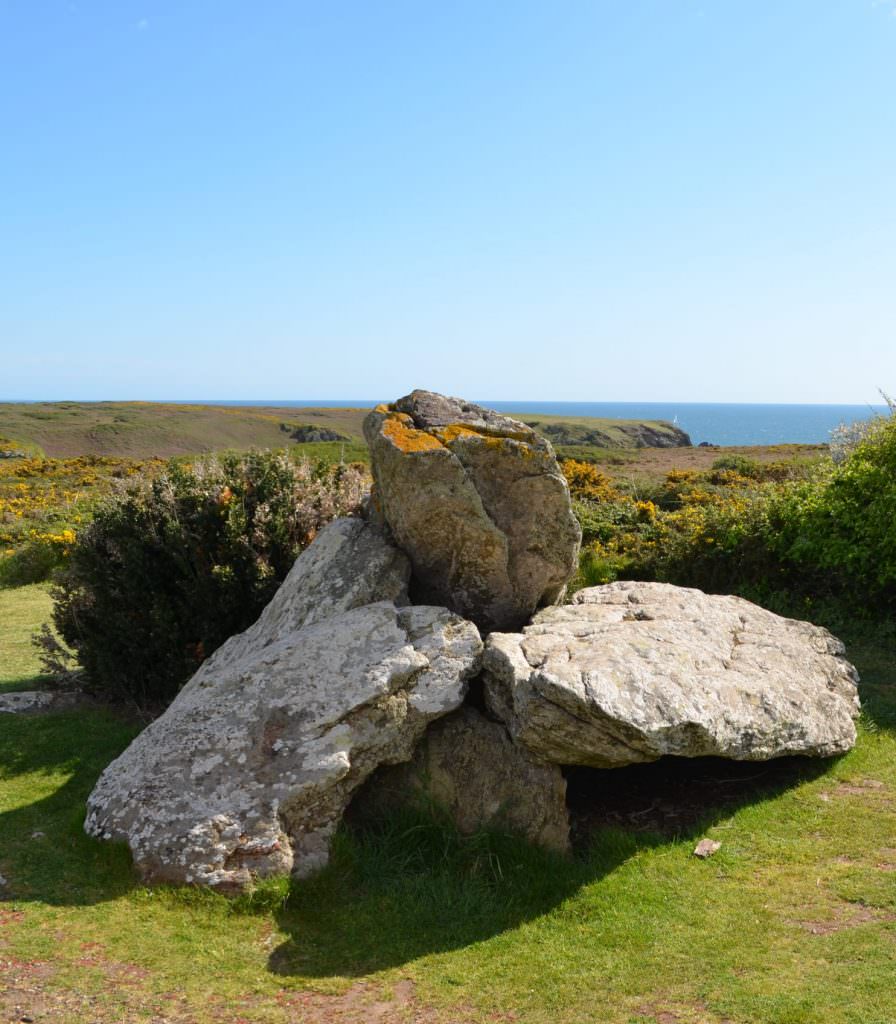 Dolmen Men Caam et Men Yann sur l'île de Groix