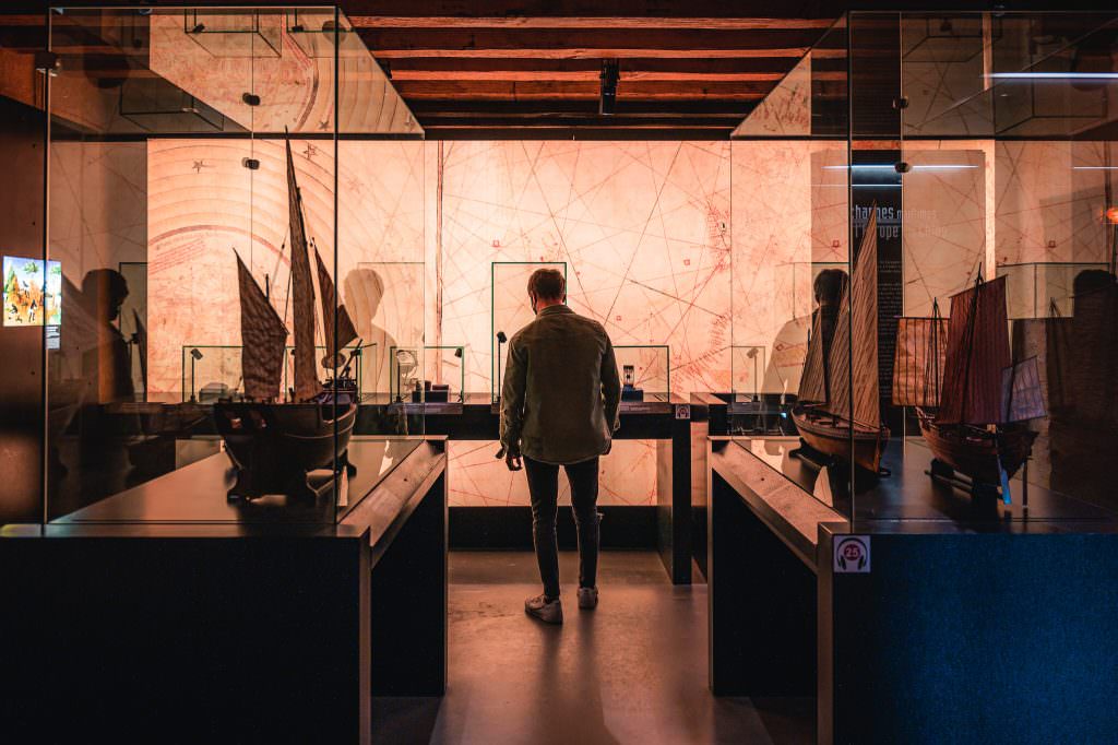 Visite du musée de la Marine à la Citadelle de Port-Louis (Morbihan)