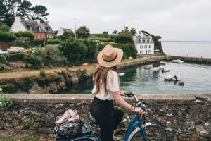 Balade à vélo à Port-Lay, sur l'île de Groix (Morbihan)