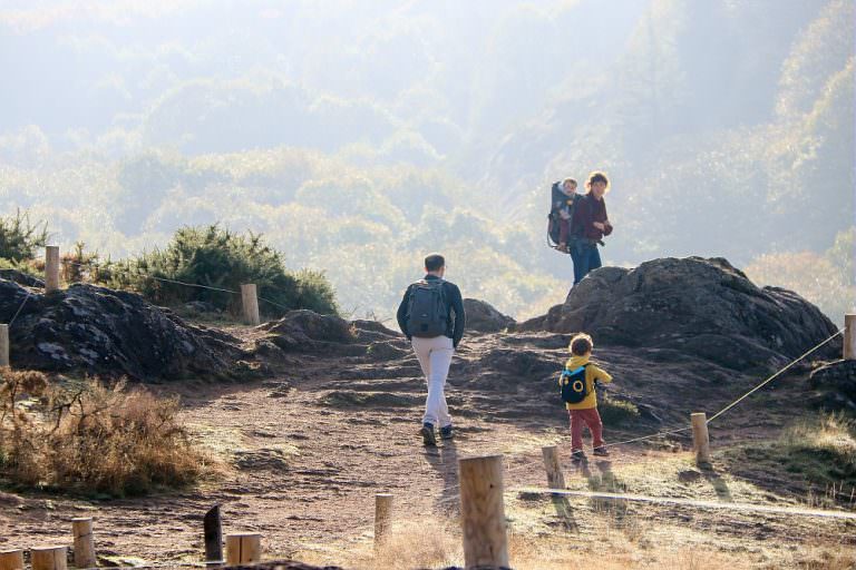 Balade en famille dans le forêt de Brocéliande