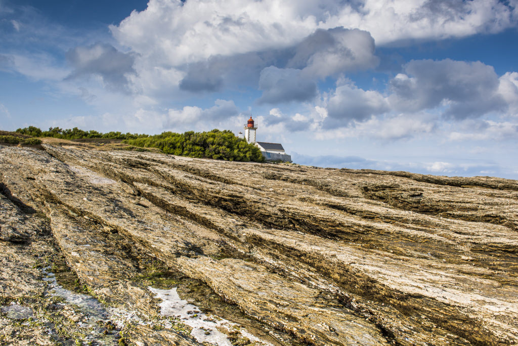 Esplanade rocheuse de la Pointe des Chats sur l'île de Groix (Morbihan)