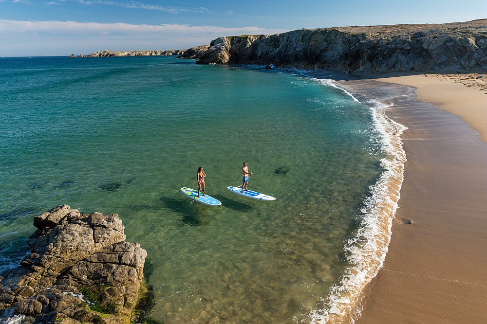 Stand up Paddle à deux sur la presqu'île de Quiberon, dans le Morbihan (Bretagne)