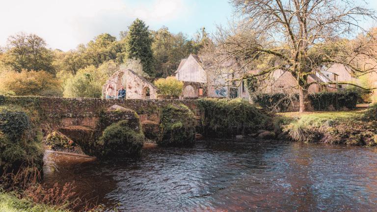 Pont romain de Pont-Scorff, au dessus de la rivière (Morbihan)