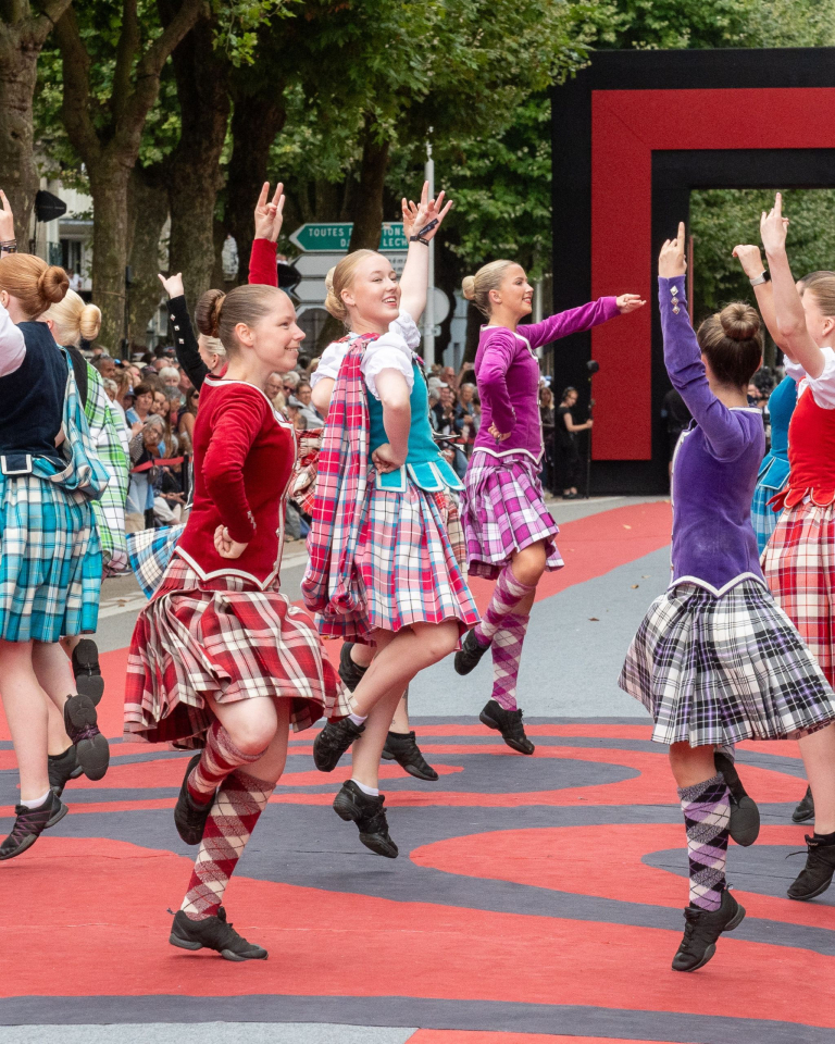 Défilé de la Grande Parade du Festival Interceltique de Lorient (Morbihan)