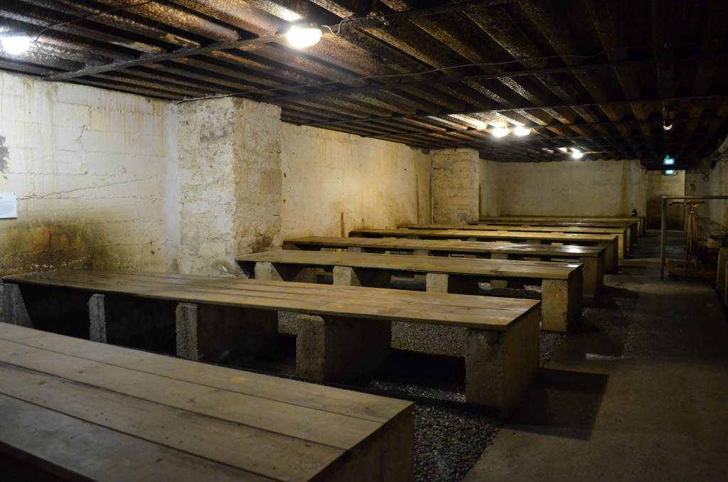 Visite guidée de l'abri anti-bombes de la place Alsace-Lorraine à Lorient (Morbihan)