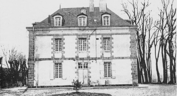 Ploemeur, ancien château de Soye façade d'entrée en 1927.