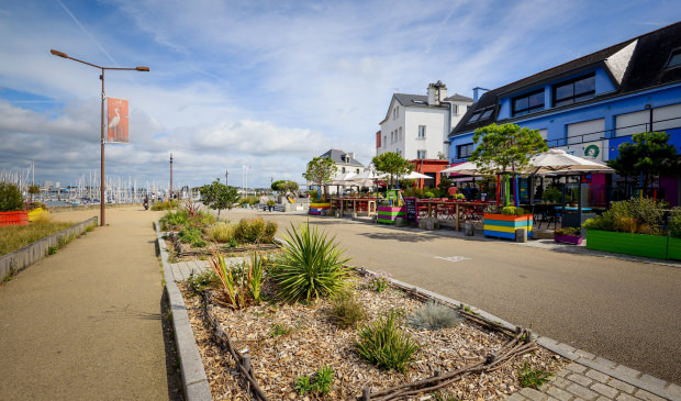 Locmiquélic, le port de Sainte-Catherine et ses terrasses, Morbihan