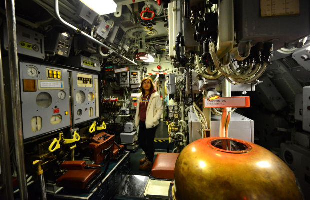 Visite de l'intérieur du sous-marin Flore à Lorient La Base (Morbihan)