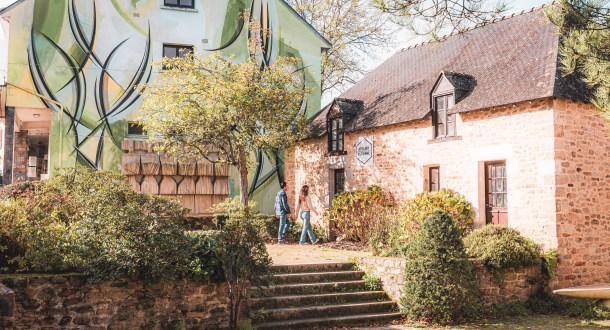 Visite de l'Atelier d'Estienne - Centre d'Art Contemporain à Pont-Scorff (Morbihan)