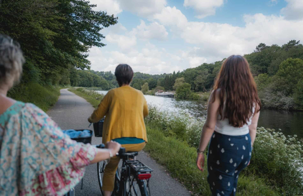 Balade, randonnée sur le Chemin de Halage du Blavet entre Inzinzac-Lochrist et Hennebont (Morbihan)