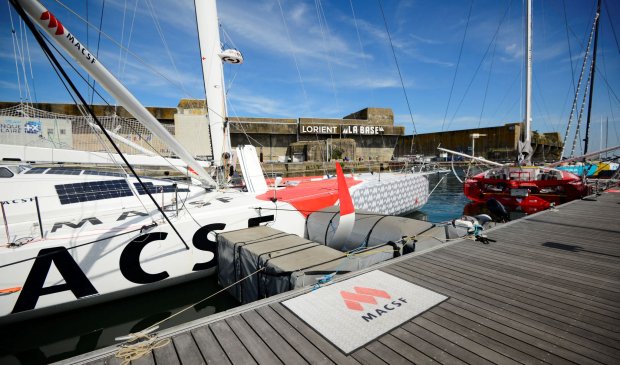 Bateaux IMOCA sur les pontons du pôle course au large à Lorient La Base (Morbihan) - ©Emmanuel Lemée - LBST