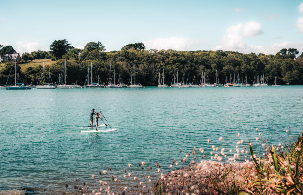 Stand-up paddle sur la Laïta, à Guidel-Plages (Morbihan)