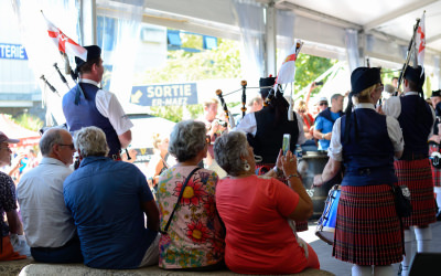 Concert de pipe bands au Quai de la Bretagne pendant le Festival Interceltique de Lorient (Morbihan) - ©Emmanuel Lemée - LBST