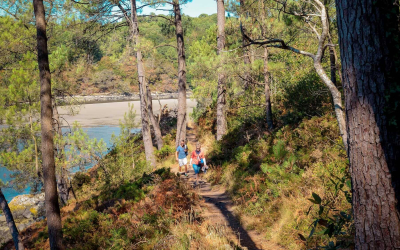Sentier côtier GR 34 le long de la Laïta, randonnée à Guidel