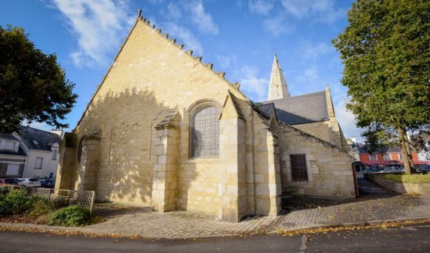 Eglise-notre-dame-de-larmor-plage