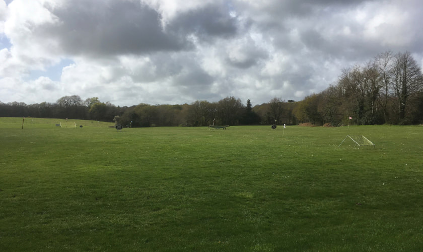 Quéven, golf sous ciel pluvieux