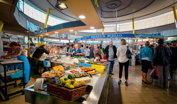 Le marché des Halles de Merville à Lorient