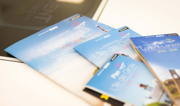 Brochures touristiques de l'Office de tourisme de Lorient Agglomération - ©Hélène Vauche - LBST