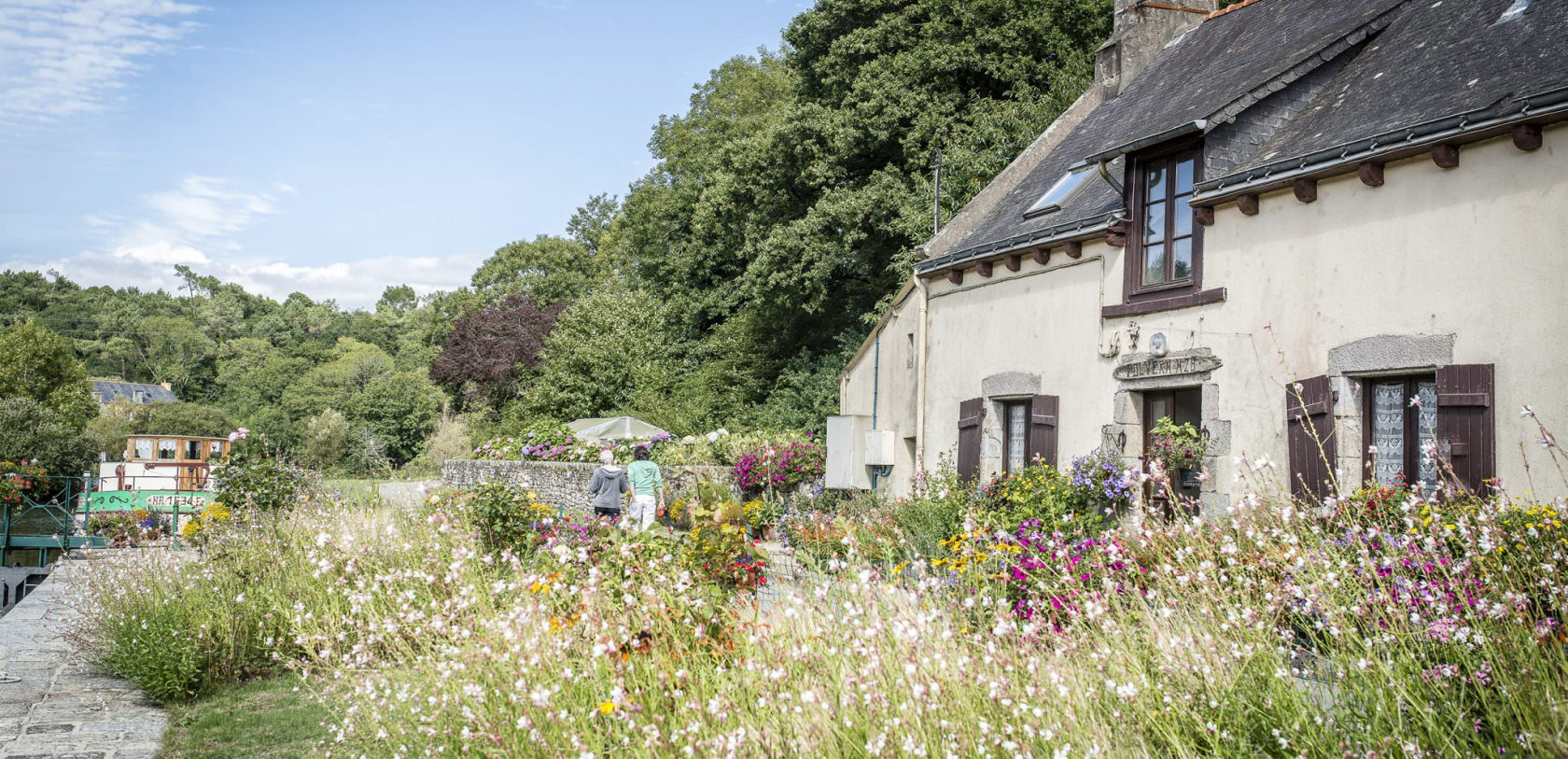 Maison d'écluse le long du Blavet, à Hennebont