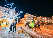 Illuminations et calèche de Noël dans le centre-ville de Lorient (Morbihan)