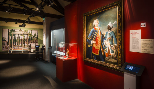 Intérieur du Musée de la Compagnie des Indes à Port-Louis.