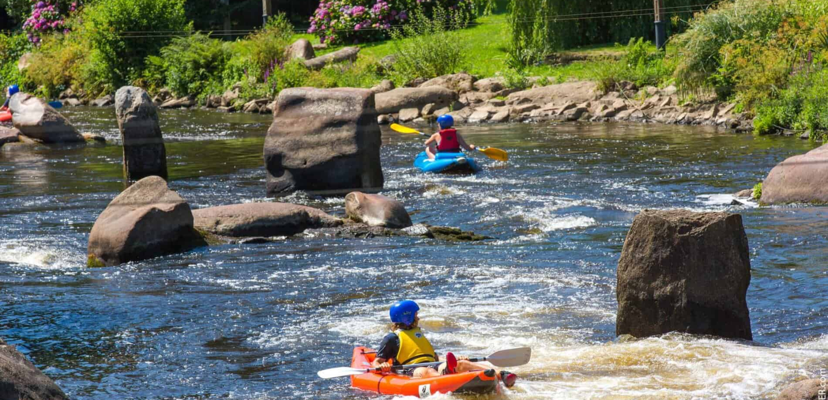 Kayak au Parc d'eau vive à Inzinzac-Lochrist (Morbihan)