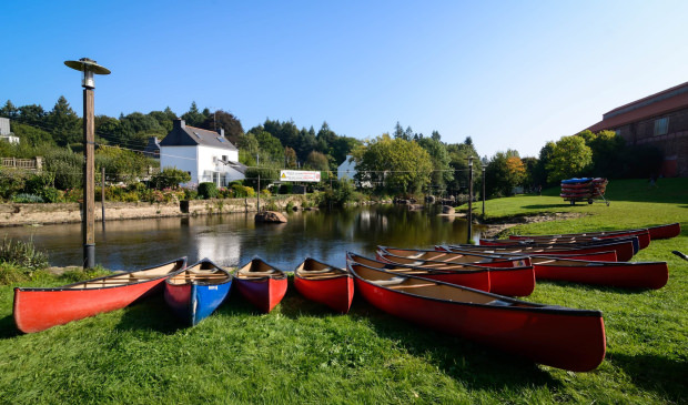 Kayaks au bord du Blavet, Inzinzac Lochrist (Morbihan)