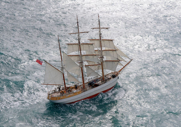 Bateau Le Français, qui sera présent à la parade organisée dans le cadre du festival Lorient Océans - ©BVC Organisation - LBST