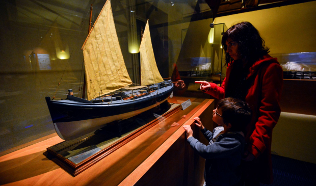 Maquette de bateau au musée national de la Marine de Port-Louis (Morbihan)