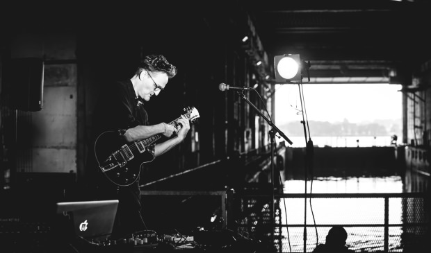 Concert de Pan American dans le bloc K3 de Lorient La Baseau festival de musiques actuelles Les IndisciplinéEs à Lorient Bretagne Sud (Morbihan)