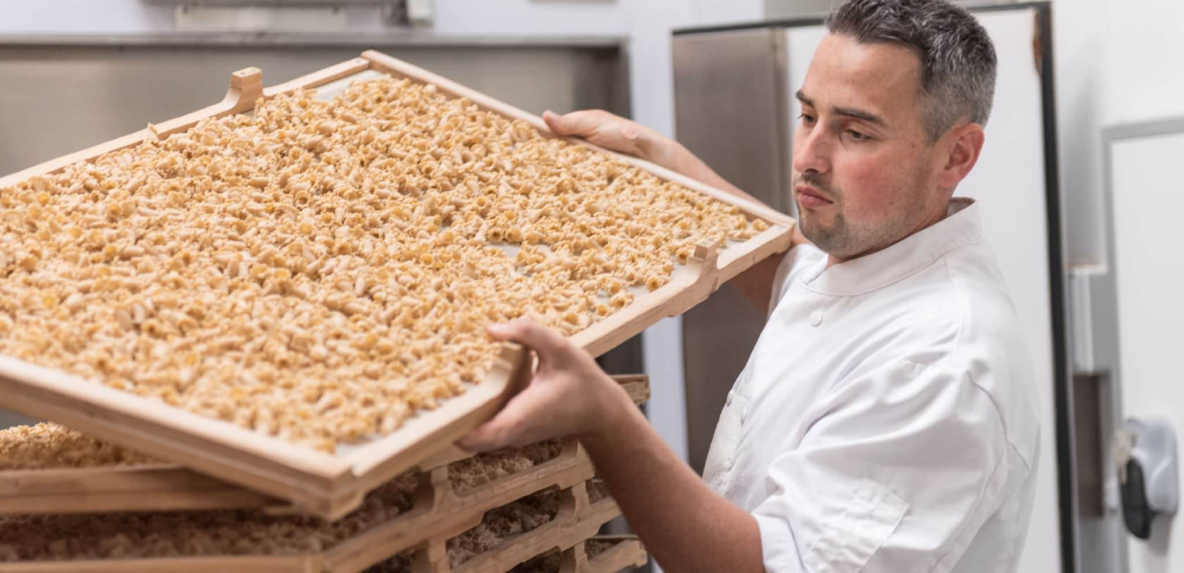 Élaboration de pâtes artisanales, savoir-faire agricole chez Pâtes Le Ruyet à Languidic (Morbihan)