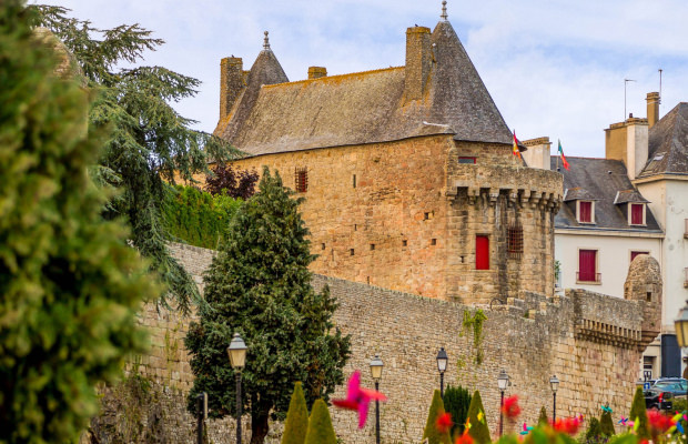 Les Tours Broerech sur les remparts d'Hennebont