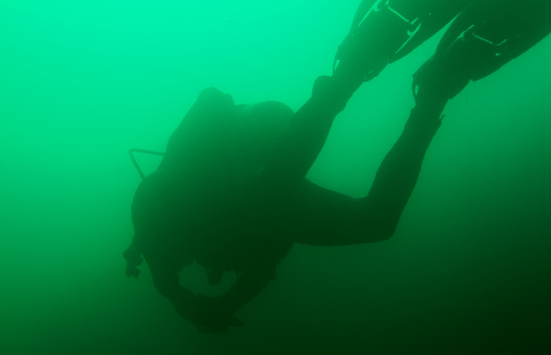 Plongeur bouteille en mer île de Groix