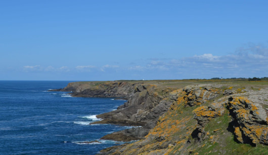 Falaises du trou de l'enfer sur l'île de Groix (Morbihan)