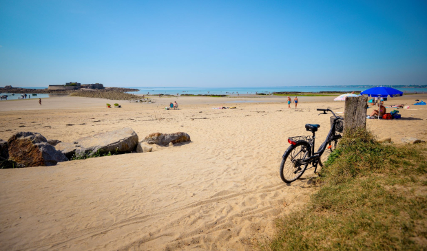 Rejoindre Fort Bloqué à Vélo, côté Ploemeur.