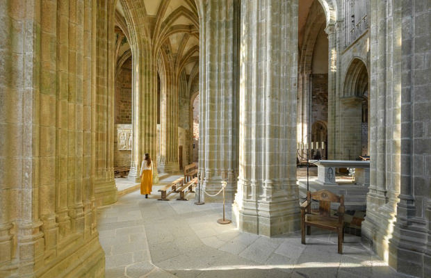 Visite de l'intérieur de l'abbaye du Mont Saint-Michel (Bretagne - Normandie)