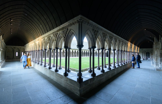 Cloître de l'abbaye du Mont Saint-Michel (Bretagne - Normandie)