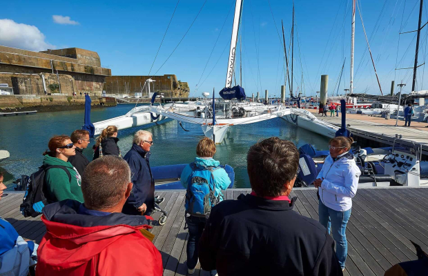 Visite guidée du pôle course au large de Lorient La Base (Morbihan)