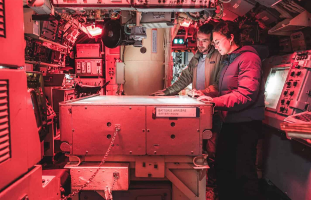 Visite de l'intérieur du sous-marin Flore S645 et son musée à Lorient La Base (Morbihan)